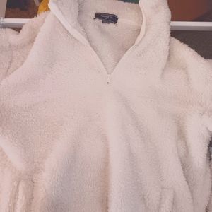 Im selling this because ive never wore it